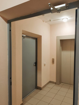 Продам двухкомнатную (2-комн.) квартиру, Лукина ул, 50, Казань г