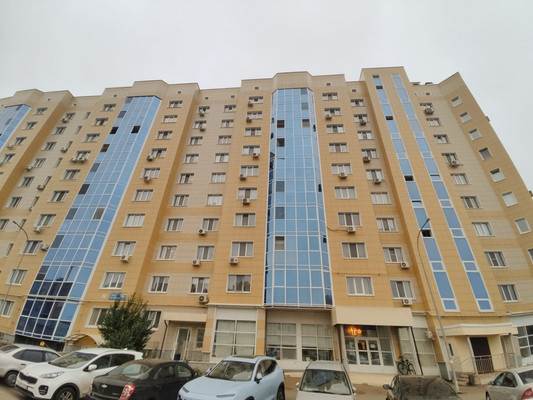 Продам двухкомнатную (2-комн.) квартиру, Лукина ул, 50, Казань г