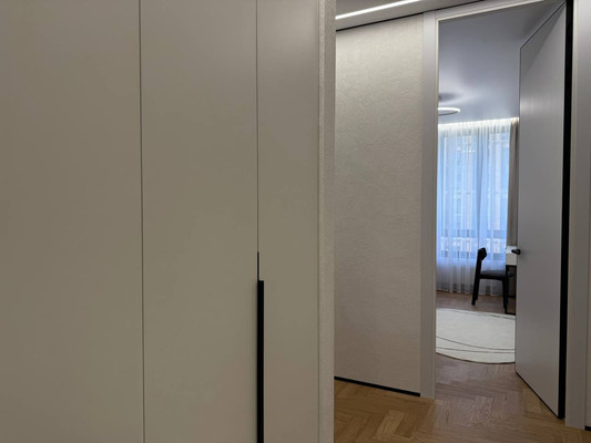 Продам трехкомнатную (3-комн.) квартиру, Алексея Козина ул, 2, Казань г