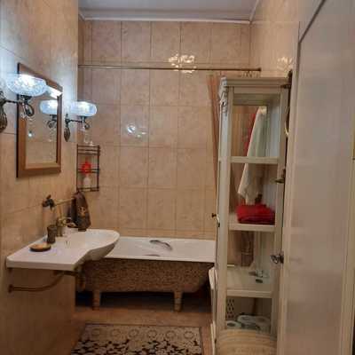 Продам двухкомнатную (2-комн.) квартиру, Новозаводская ул, 8, Москва г