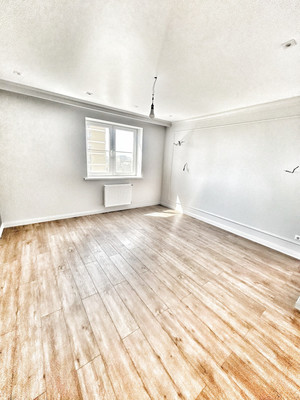 Продам двухкомнатную (2-комн.) квартиру, Старокубанская ул, 139/1, Краснодар г