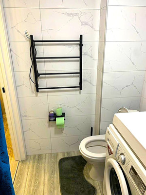 Продам двухкомнатную (2-комн.) квартиру, Автомобильная ул, 15, Калининград г