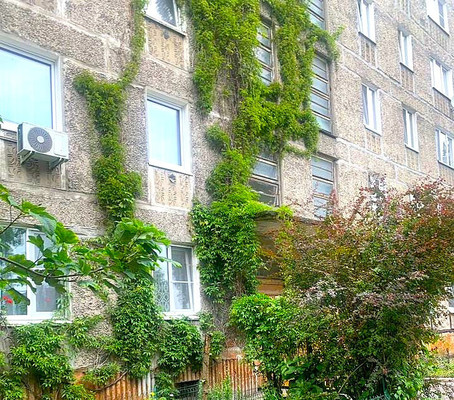 Продам двухкомнатную (2-комн.) квартиру, Автомобильная ул, 15, Калининград г