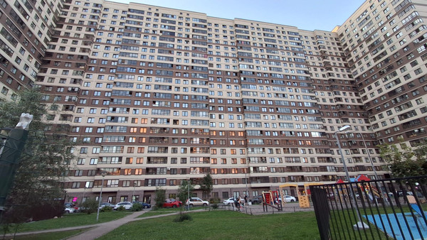 Продам однокомнатную (1-комн.) квартиру, Русановская ул, 16к3, Санкт-Петербург г