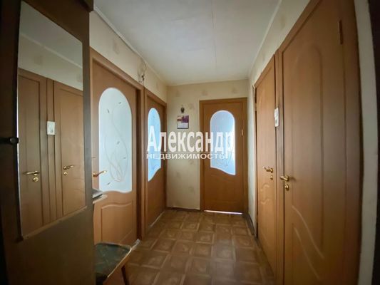 Продам двухкомнатную (2-комн.) квартиру, 2-й Муринский пр-кт, 16, Санкт-Петербург г
