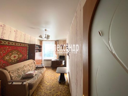 Продам двухкомнатную (2-комн.) квартиру, 2-й Муринский пр-кт, 16, Санкт-Петербург г