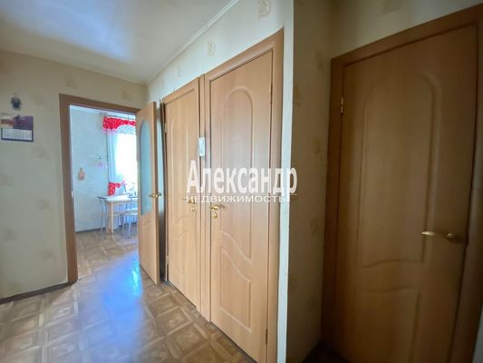 Продам двухкомнатную (2-комн.) квартиру, 2-й Муринский пр-кт, 16, Санкт-Петербург г