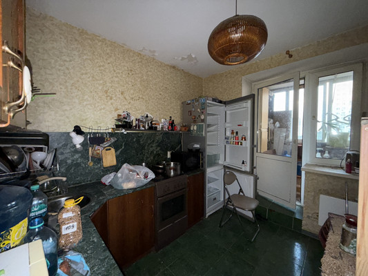 Продам двухкомнатную (2-комн.) квартиру, Рублёвское ш, 81к2, Москва г
