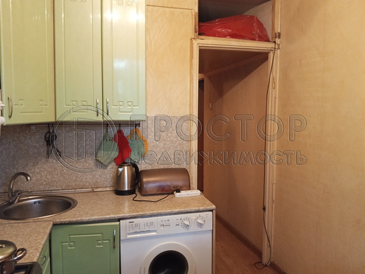 Продам однокомнатную (1-комн.) квартиру, Медиков ул, 28к3, Москва г