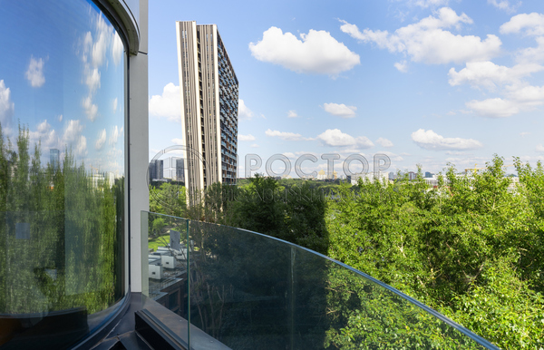 Продам трехкомнатную (3-комн.) квартиру, Волоколамское ш, 81/2с3, Москва г