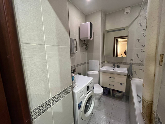 Продам однокомнатную (1-комн.) квартиру, Кирова (Центральный мкр.) ул, 7к1, Домодедово г