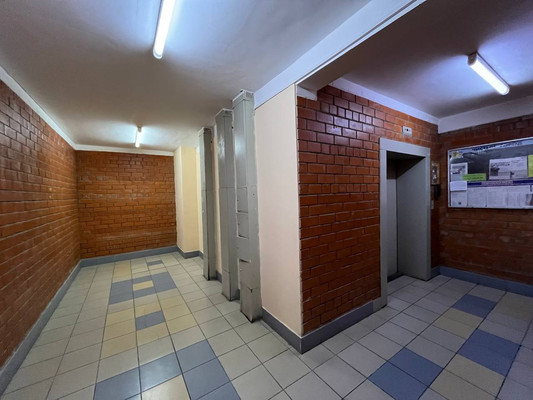 Продам однокомнатную (1-комн.) квартиру, Кирова (Центральный мкр.) ул, 7к1, Домодедово г