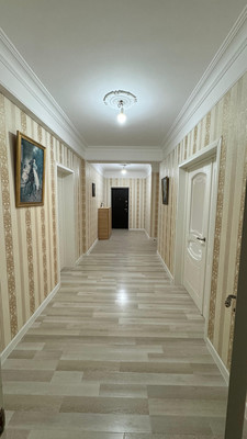 Продам трехкомнатную (3-комн.) квартиру, Красноярская ул, 12к2, Махачкала г