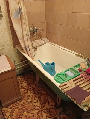 Продам многокомнатную квартиру, 50 лет ВЛКСМ ул, 6, Алексин г