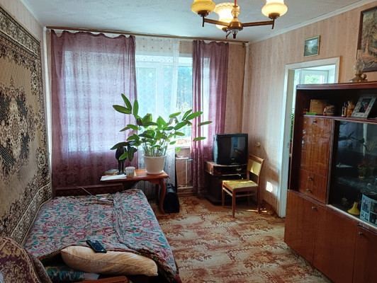 Продам многокомнатную квартиру, 50 лет ВЛКСМ ул, 6, Алексин г