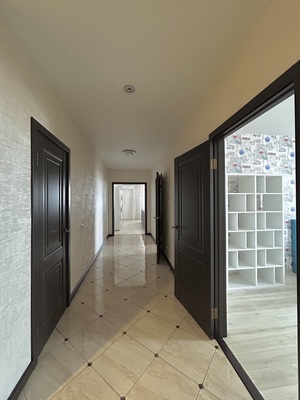 Продам трехкомнатную (3-комн.) квартиру, Первомайский пр-кт, 76к3, Рязань г