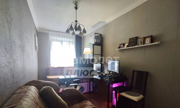 Продам двухкомнатную (2-комн.) квартиру, Дербеневская наб, 13к1, Москва г