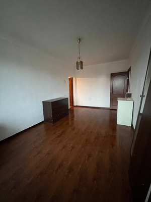 Продам трехкомнатную (3-комн.) квартиру, Головко ул, 93, Нальчик г
