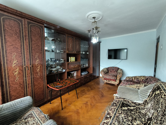 Продам двухкомнатную (2-комн.) квартиру, Ватутина ул, 24, Нальчик г