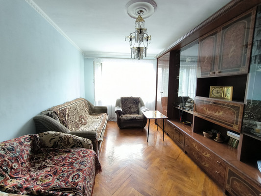 Продам двухкомнатную (2-комн.) квартиру, Ватутина ул, 24, Нальчик г