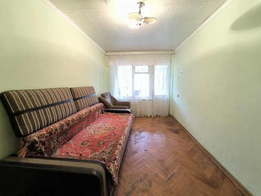 Продам двухкомнатную (2-комн.) квартиру, Ватутина ул, 24, Нальчик г