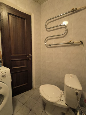 Продам двухкомнатную (2-комн.) квартиру, Ватутина ул, 24, Нальчик г