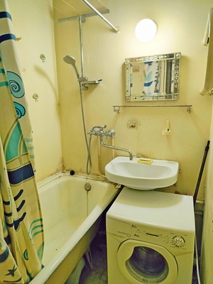 Продам двухкомнатную (2-комн.) квартиру, Свободы ул, 85к2, Москва г