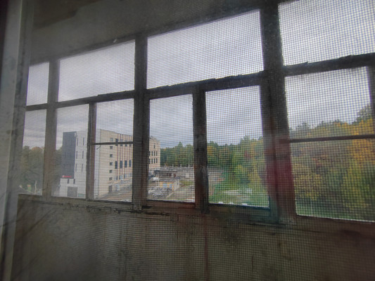 Продам трехкомнатную (3-комн.) квартиру, Максарева ул, 13, Нижний Тагил г
