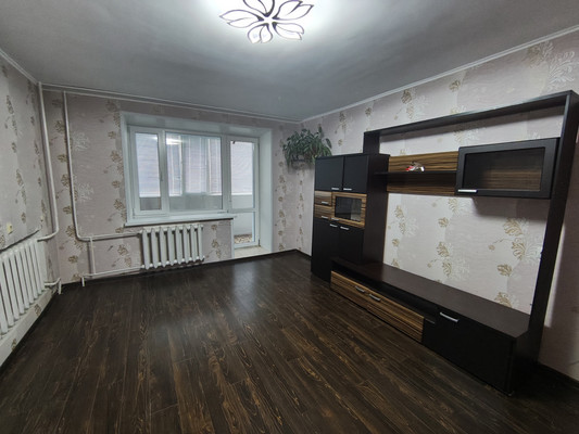 Продам трехкомнатную (3-комн.) квартиру, Воинов-интернационалистов ул, 26, Йошкар-Ола г
