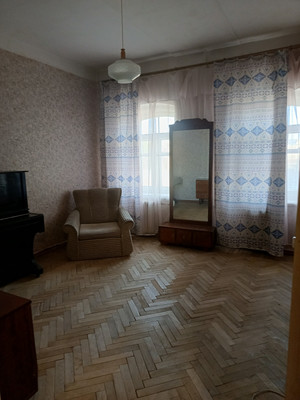 Продам двухкомнатную (2-комн.) квартиру, Колпинская ул, 15А, Санкт-Петербург г