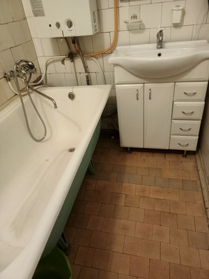 Продам двухкомнатную (2-комн.) квартиру, Колпинская ул, 15А, Санкт-Петербург г
