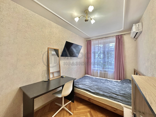 Продам трехкомнатную (3-комн.) квартиру, Комсомольский пр-кт, 19, Москва г