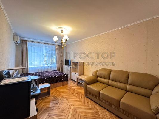 Продам трехкомнатную (3-комн.) квартиру, Комсомольский пр-кт, 19, Москва г