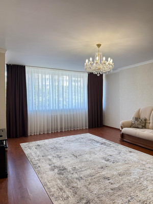 Продам многокомнатную квартиру, Кулиева пр-кт, 2кБ, Нальчик г
