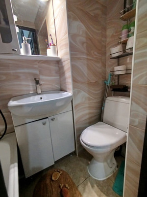 Продам двухкомнатную (2-комн.) квартиру, Октябрьской революции ул, 3, Туапсе г