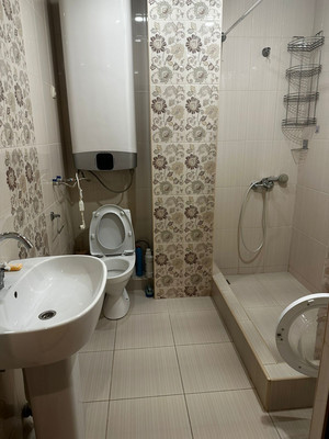 Продам трехкомнатную (3-комн.) квартиру, Калараша ул, 54Д, Туапсе г