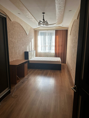 Продам трехкомнатную (3-комн.) квартиру, Калараша ул, 54Д, Туапсе г