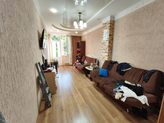 Продам трехкомнатную (3-комн.) квартиру, Калараша ул, 54Д, Туапсе г