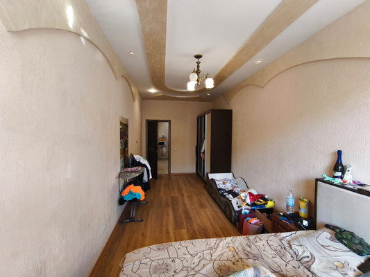 Продам трехкомнатную (3-комн.) квартиру, Калараша ул, 54Д, Туапсе г