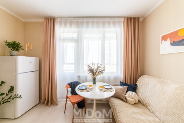 Продам однокомнатную (1-комн.) квартиру, Среднерогатская ул, 16к4 стр 1, Санкт-Петербург г