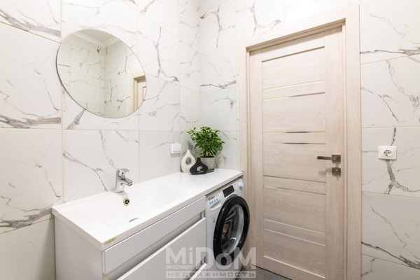 Продам однокомнатную (1-комн.) квартиру, Среднерогатская ул, 16к4 стр 1, Санкт-Петербург г