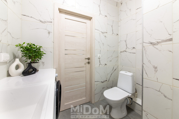 Продам однокомнатную (1-комн.) квартиру, Среднерогатская ул, 16к4 стр 1, Санкт-Петербург г