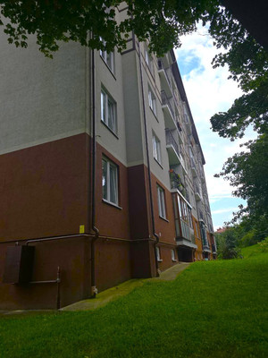 Продам трехкомнатную (3-комн.) квартиру, Цветочная ул, 1, Светлогорск г