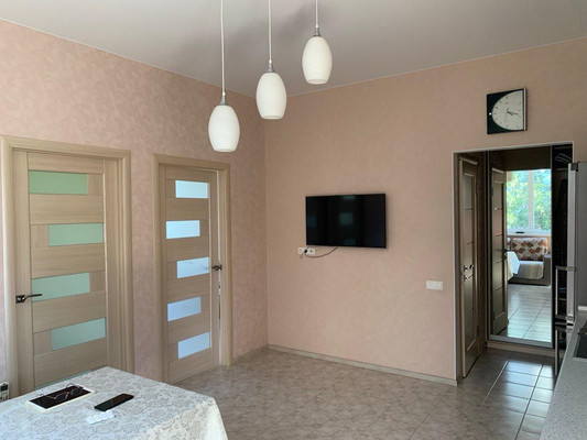 Продам двухкомнатную (2-комн.) квартиру, Достоевского ул, 18Д, Ялта г