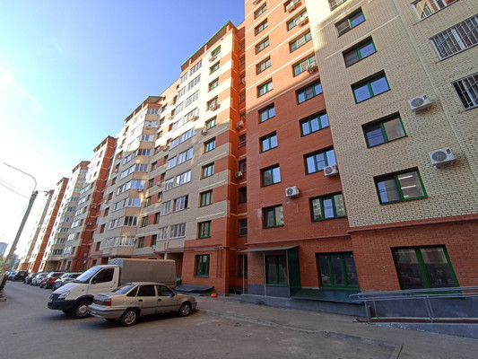 Продам однокомнатную (1-комн.) квартиру, Большая ул, 106, Рязань г