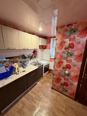 Продам многокомнатную квартиру, Крылова ул, 80, Симферополь г