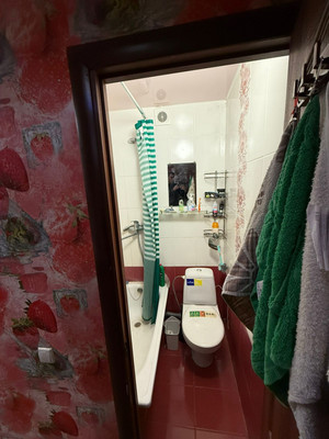 Продам многокомнатную квартиру, Крылова ул, 80, Симферополь г