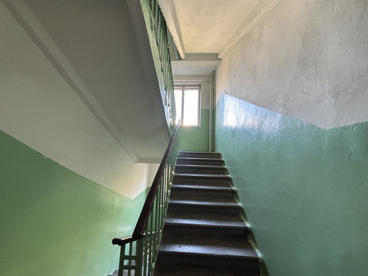 Продам двухкомнатную (2-комн.) квартиру, Центральная ул, 13А, Металлострой п