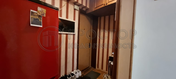 Продам однокомнатную (1-комн.) квартиру, Судостроительная ул, 49к3, Москва г