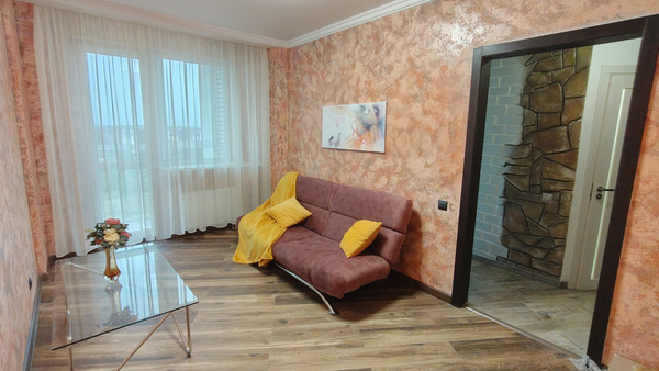 Продам однокомнатную (1-комн.) квартиру, Летняя ул, 72, Калининград г